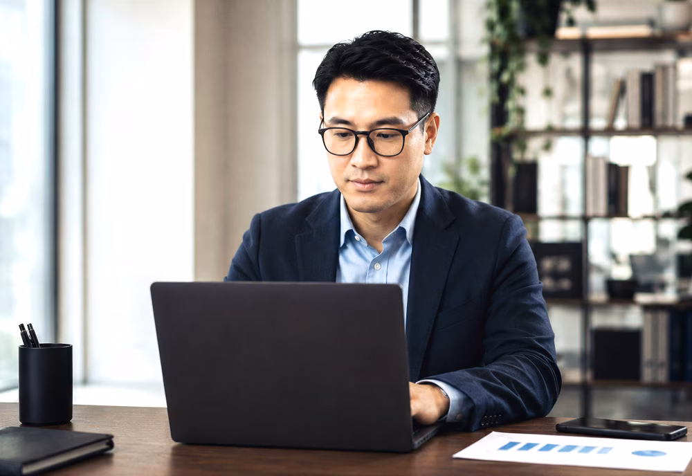 How long should month-end close take?